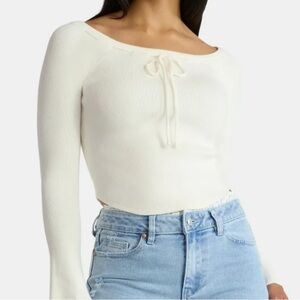 NWT Madden NYC Women's Cream Ribbon Top Sweater Long Sleeves Sweetheart Neck S